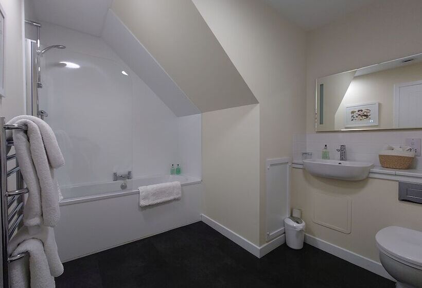 Отель Kintail Lodge