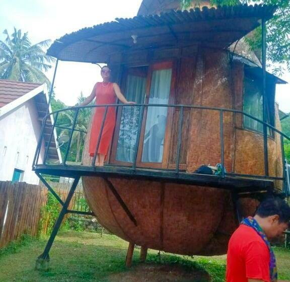פנסיון Homepod Mandalika