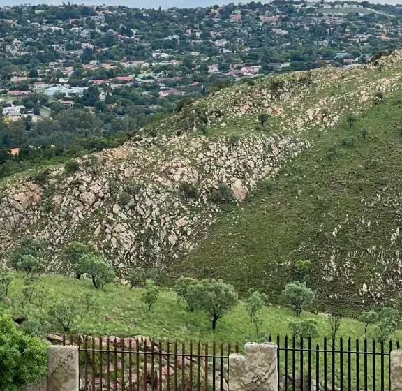 Majatalo Maupa Mountain View