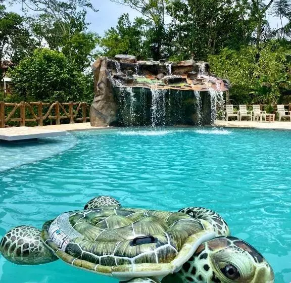 Hotelli Eco Resort