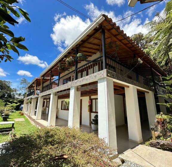 בית מלון כפרי Oru Campestre