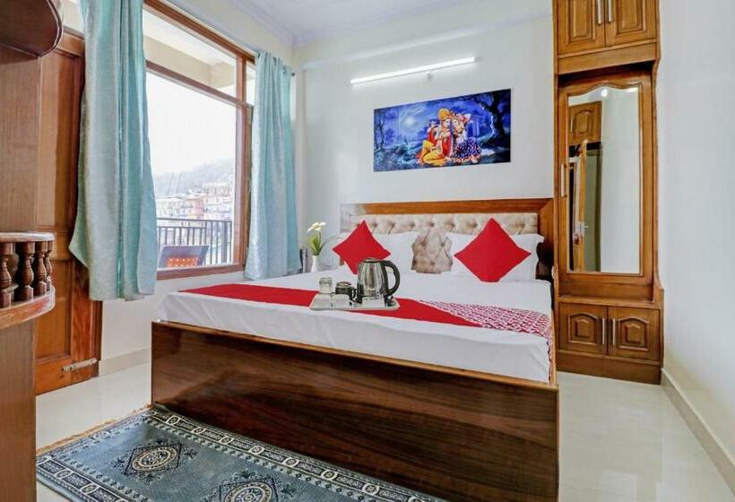 בית מלון כפרי O Karan