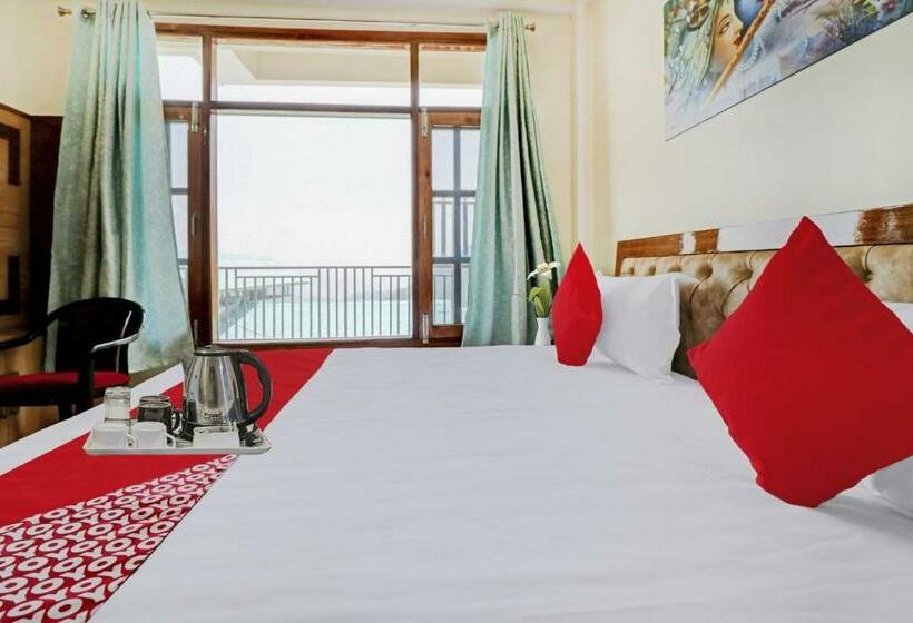 בית מלון כפרי O Karan