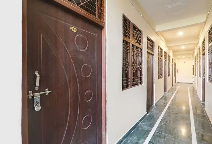 Fabhotel Haidri