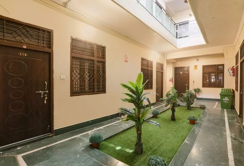 Fabhotel Haidri