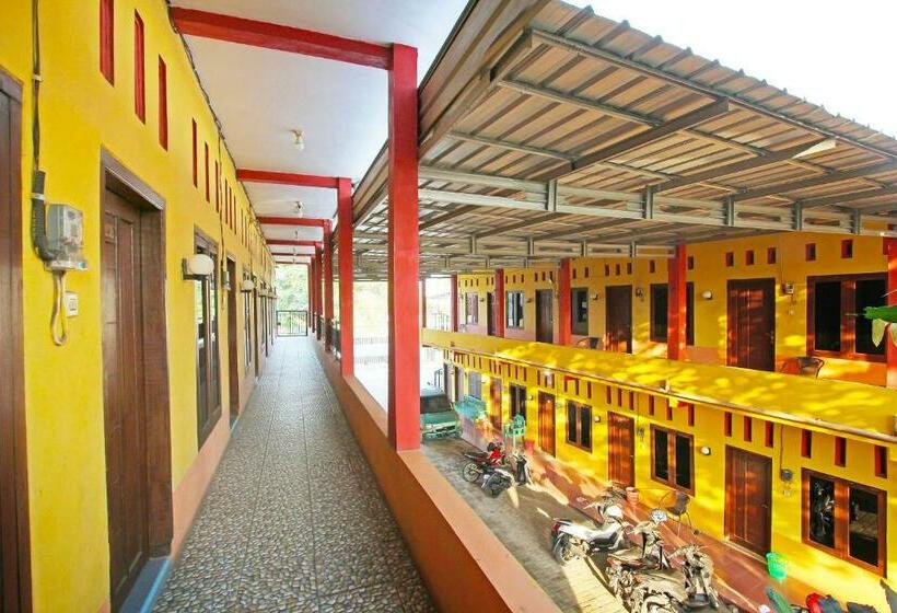 فندق Oyo 91474 Srikaya  1