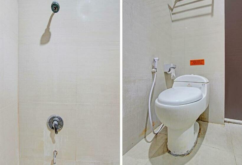 Hotel Collection O 91515 Grand Sahman