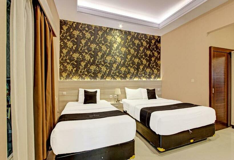 Hotel Collection O 91515 Grand Sahman