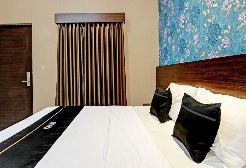 Hotel Collection O 91515 Grand Sahman