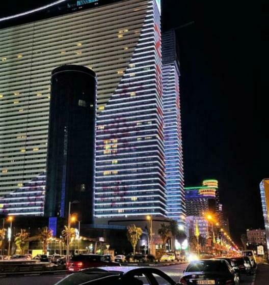 P A N O R A M A Orbi City With Sea View