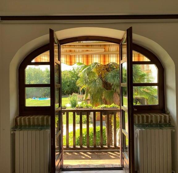 ペンション Piedmont Holidays