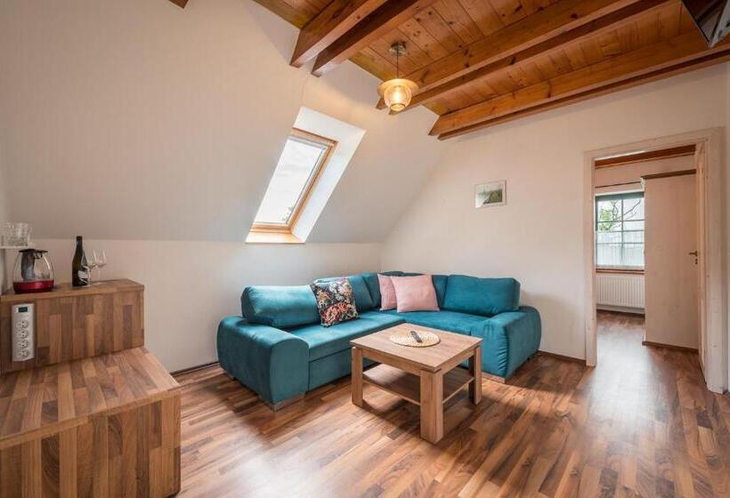 ペンション Vinařství Vrátil Penzion