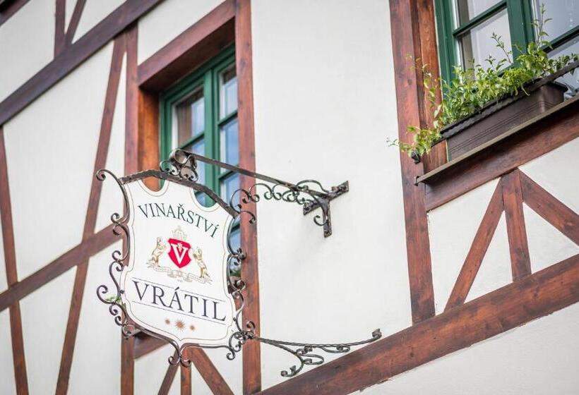 ペンション Vinařství Vrátil Penzion