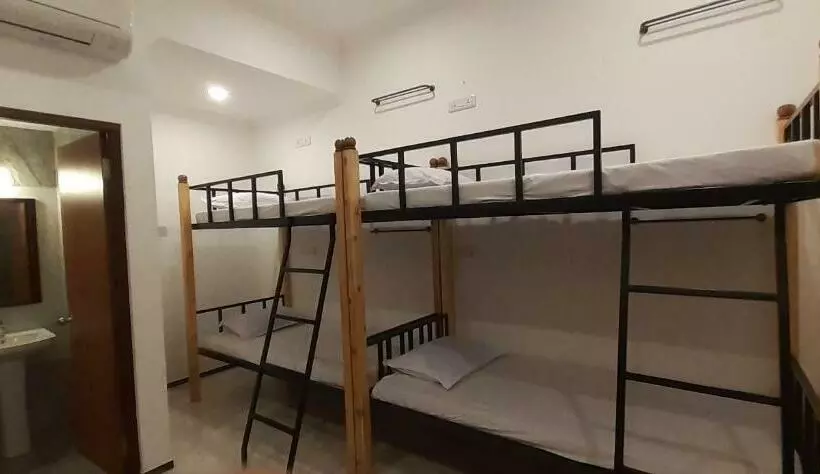 ベッドアンドブレックファースト Delight Hostel Goa Candolim