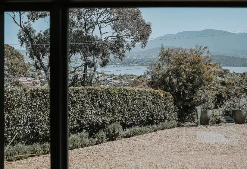ベッドアンドブレックファースト Finnview House