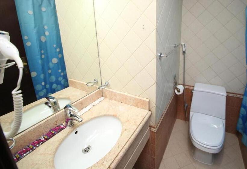 Отель Rawabi Al Zahrah