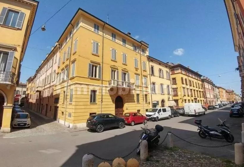 پانسیون Appartamenti   Moderna   500m Dal Duomo
