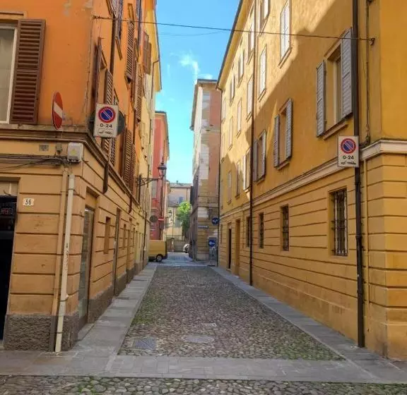 پانسیون Appartamenti   Moderna   500m Dal Duomo