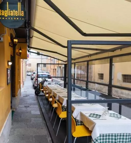 پانسیون Appartamenti   Moderna   500m Dal Duomo