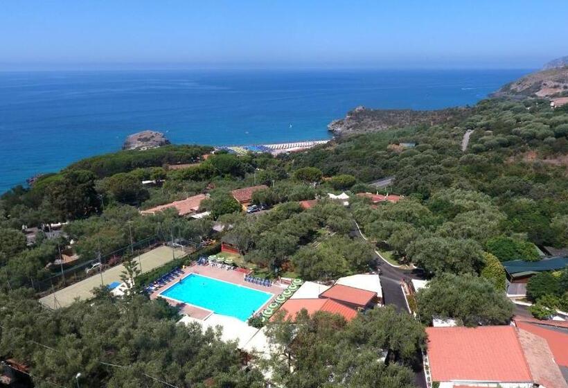 渡假胜地  Villaggio La Siesta