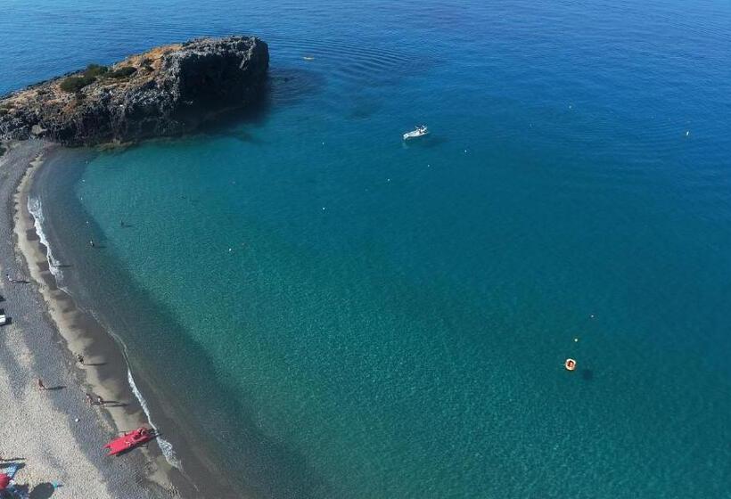 渡假胜地  Villaggio La Siesta