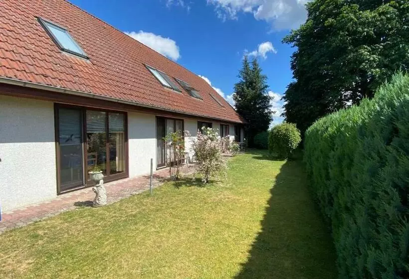 Bed and Breakfast Pension Brilke Negast