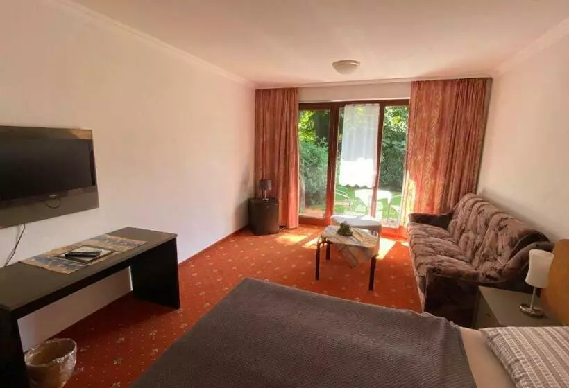 Bed and Breakfast Pension Brilke Negast