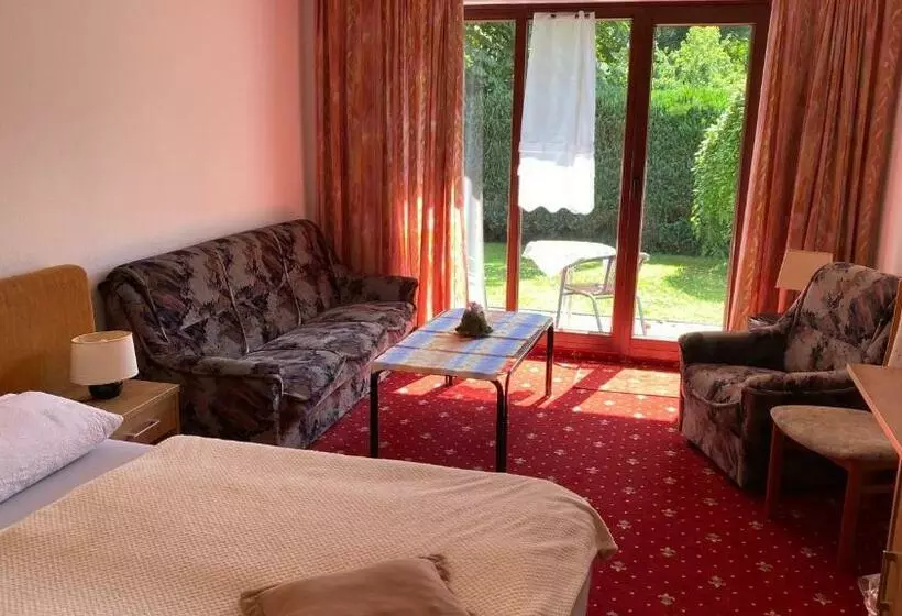 Bed and Breakfast Pension Brilke Negast