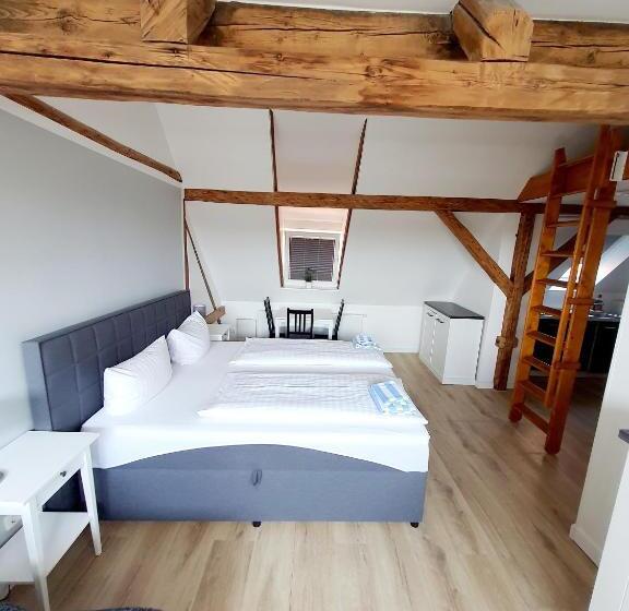 ベッドアンドブレックファースト Pension Apostel