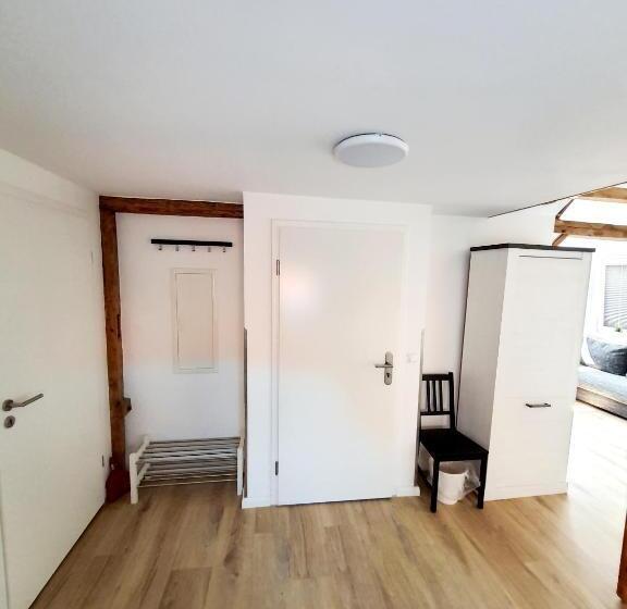 ベッドアンドブレックファースト Pension Apostel