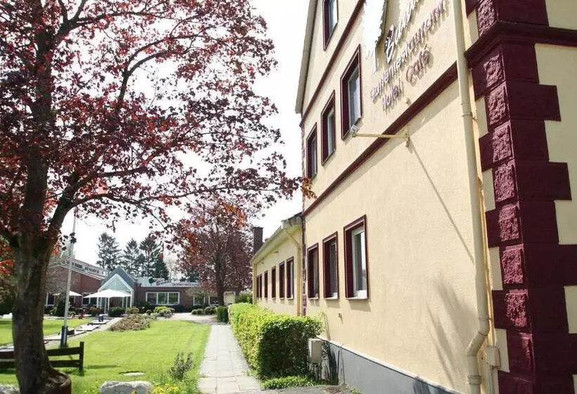 Bundt S Hotel & Gartenrestaurant