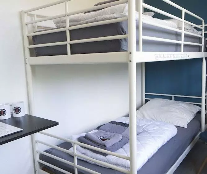 Flensbed Hotel & Hostel