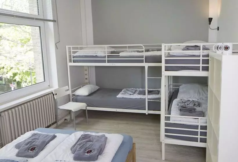 Flensbed Hotel & Hostel