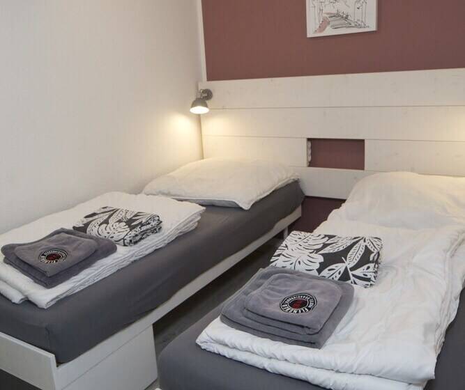 Flensbed Hotel & Hostel