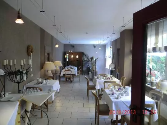 Hotelli Pension Quast