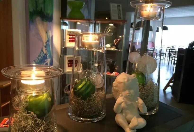 هتل Am Müritz Nationalpark