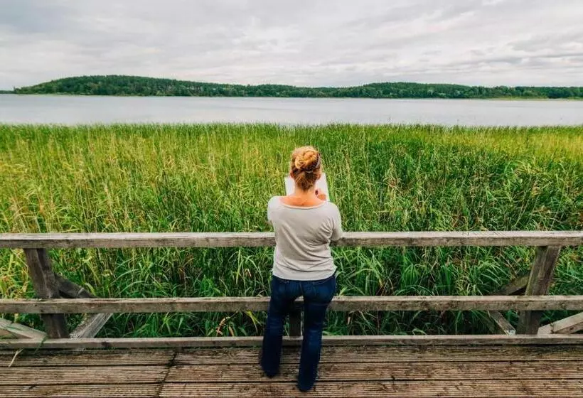 هتل Am Müritz Nationalpark