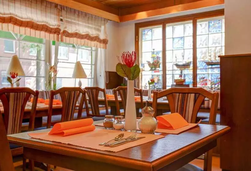 酒店 Elbinsel Free Parking