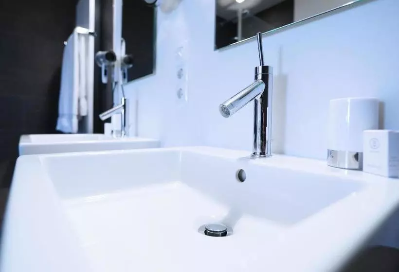 酒店 Kieler Yachtclub