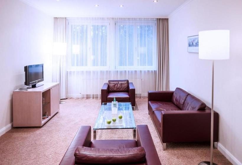 בית מלון כפרי Kieler Yachtclub