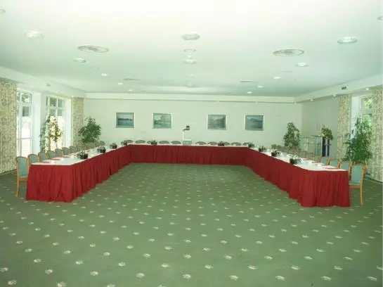 Отель Krupunder Park