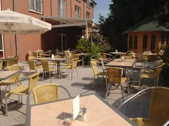 Отель Krupunder Park