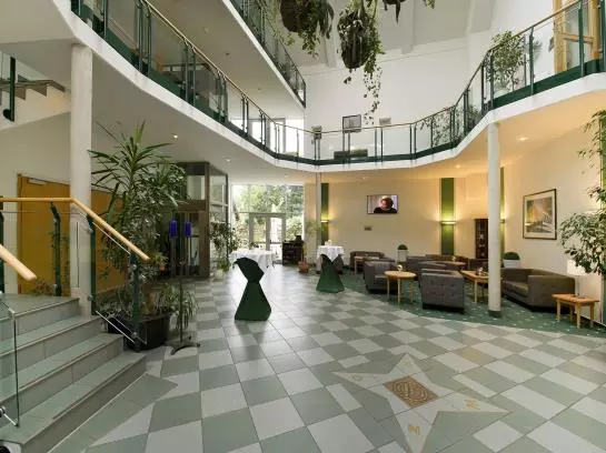 Отель Krupunder Park