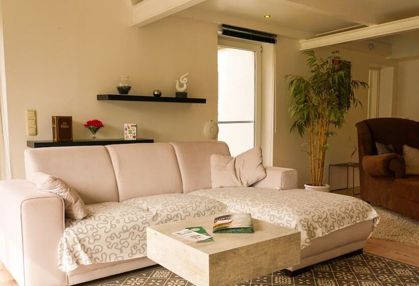 ホテル Pension Pfarrhaus