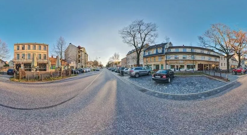 هتل Pension Unicat