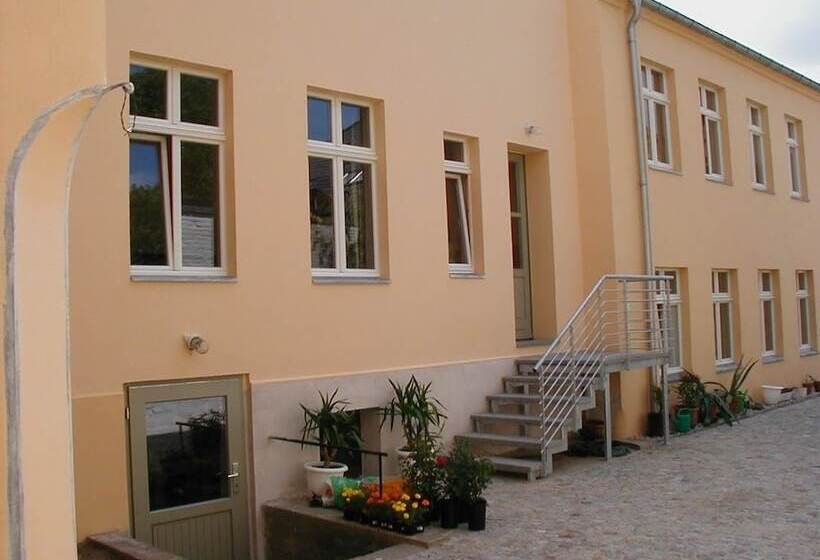 酒店 Pension Unicat