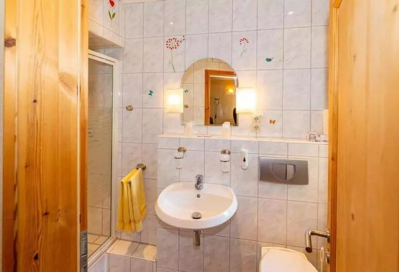 Отель Spitzenhoernbucht