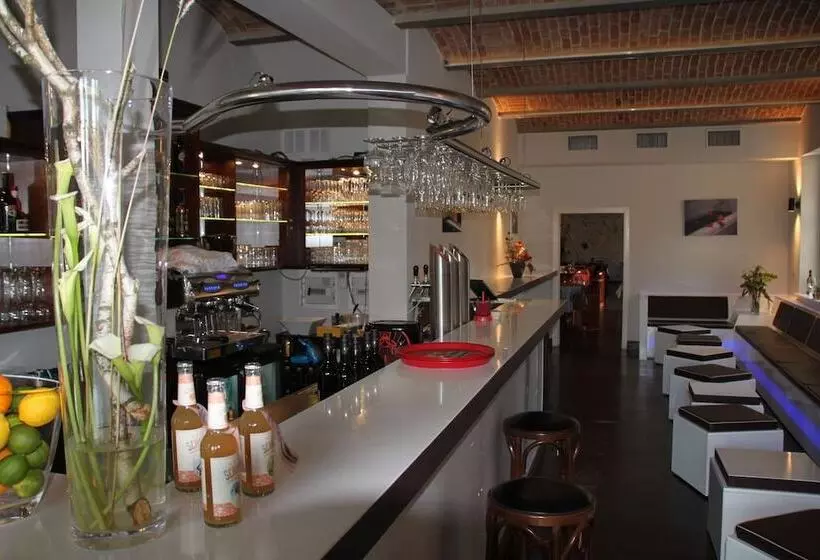 فندق Vierseithof Luckenwalde