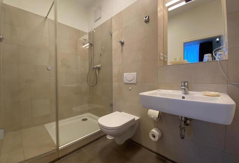 ホテル Zum Hofmaler