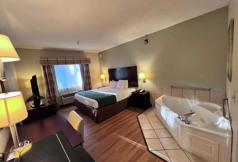 Hotelli Americas Best Value Inn Wiggins